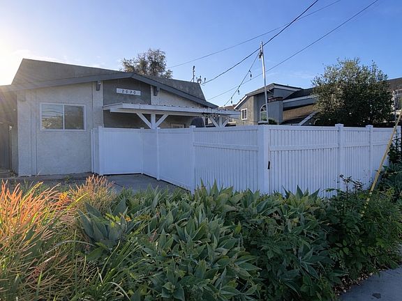 2nd image of 2630 Santa Ana Ave #1