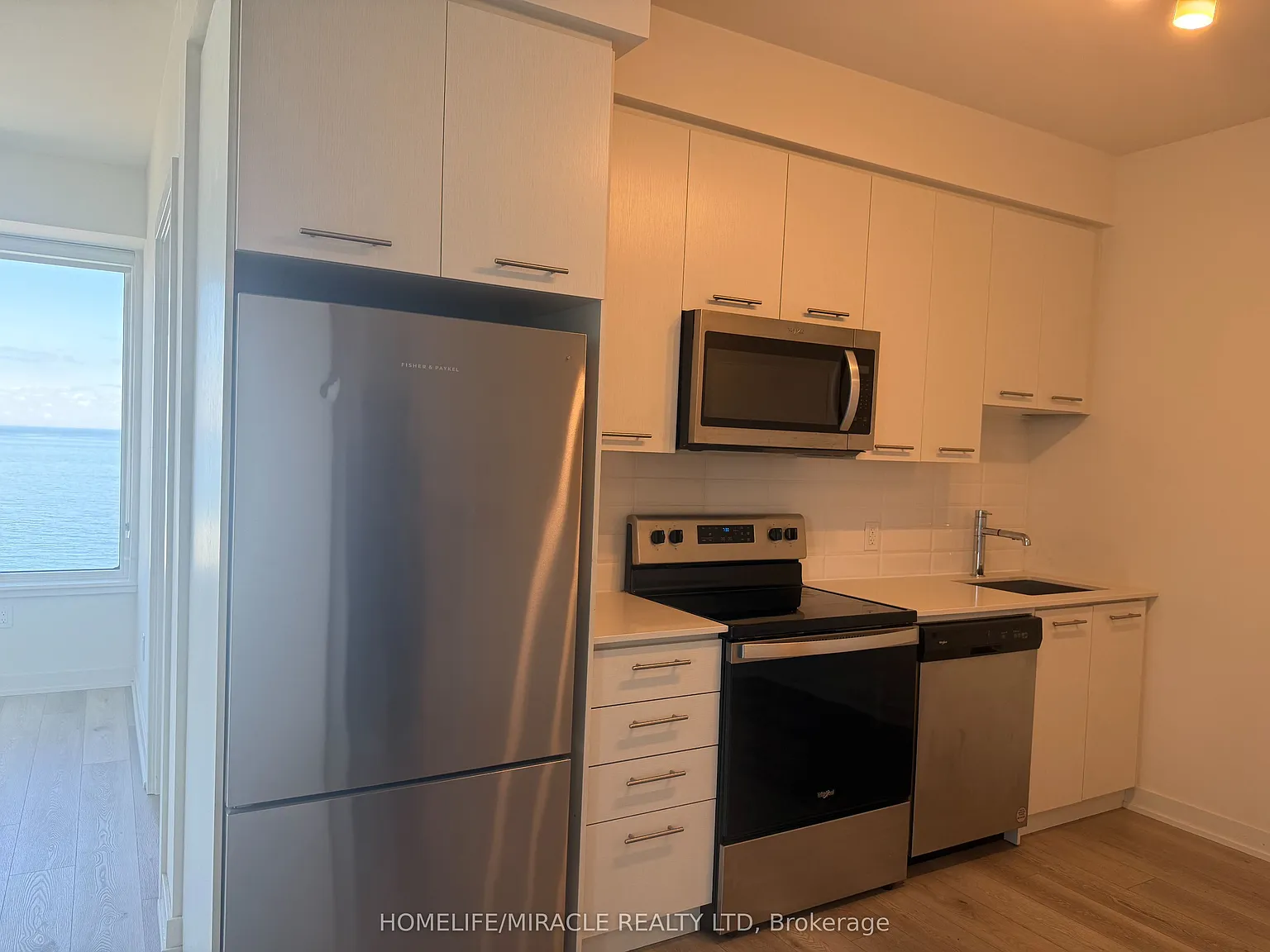 2 bed, $2,550 — Photo 4