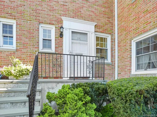 55 Heritage Hill Road #55, New Canaan, CT 06840