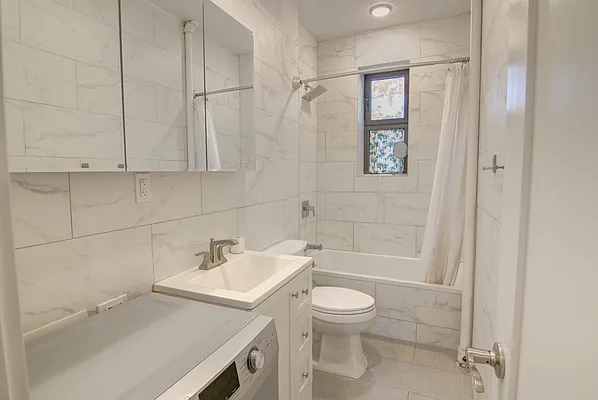 Rented by Guidance Realty Corp. | media 40