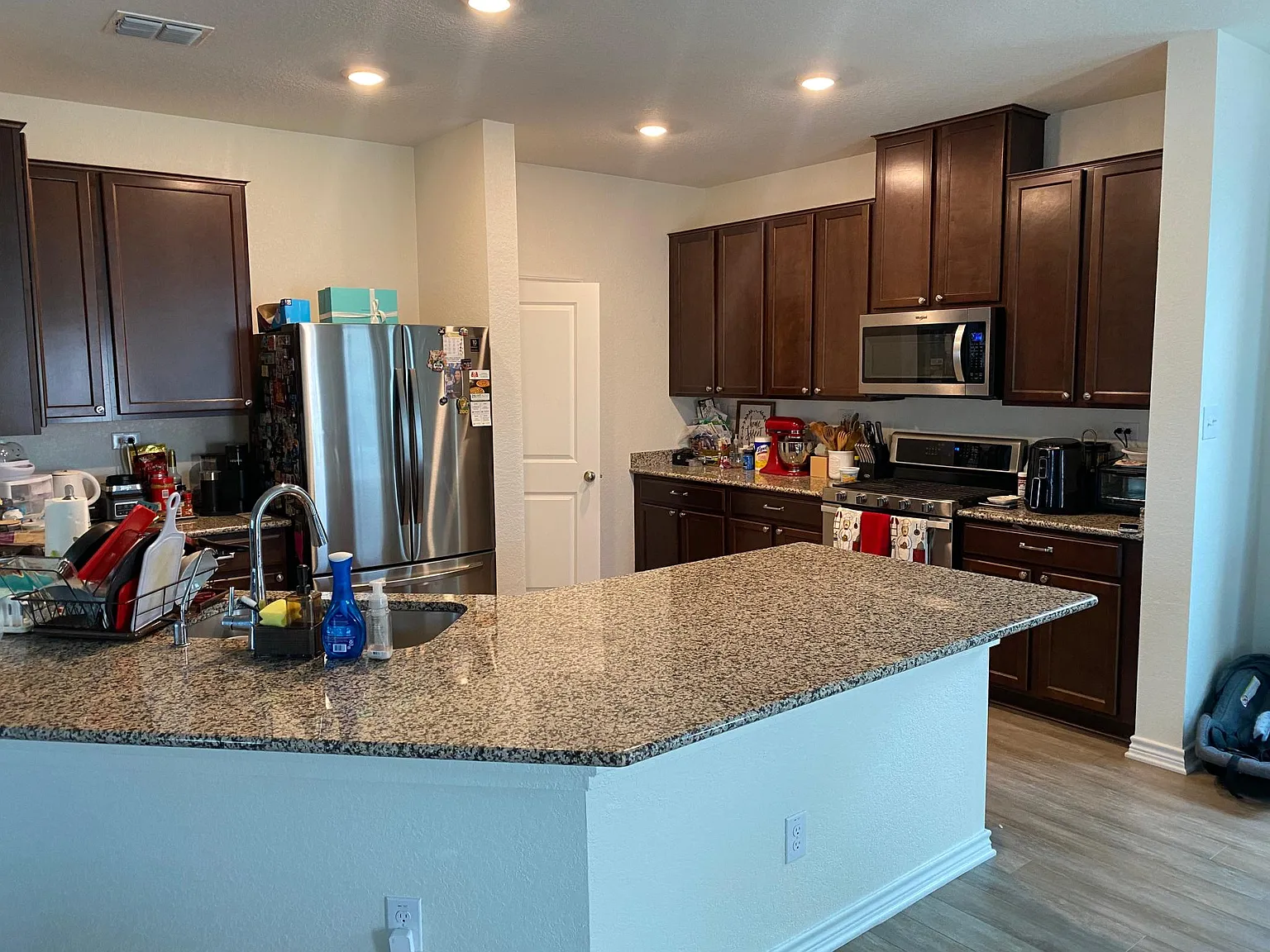 3 bed, 1645 sqft, $1,750 — Photo 4