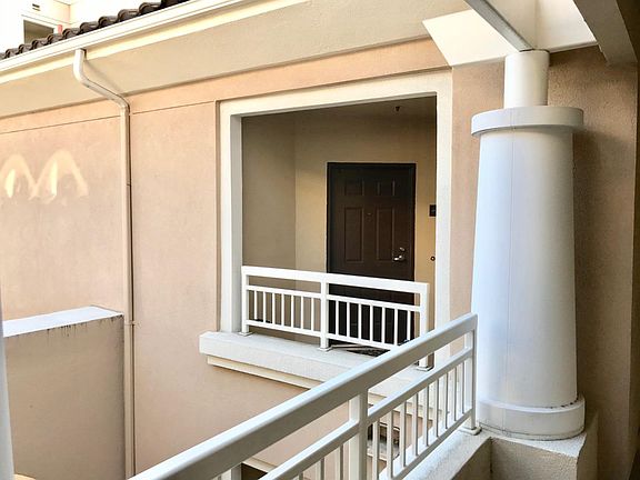 3rd image of 20488 Stevens Creek Blvd APT 2303