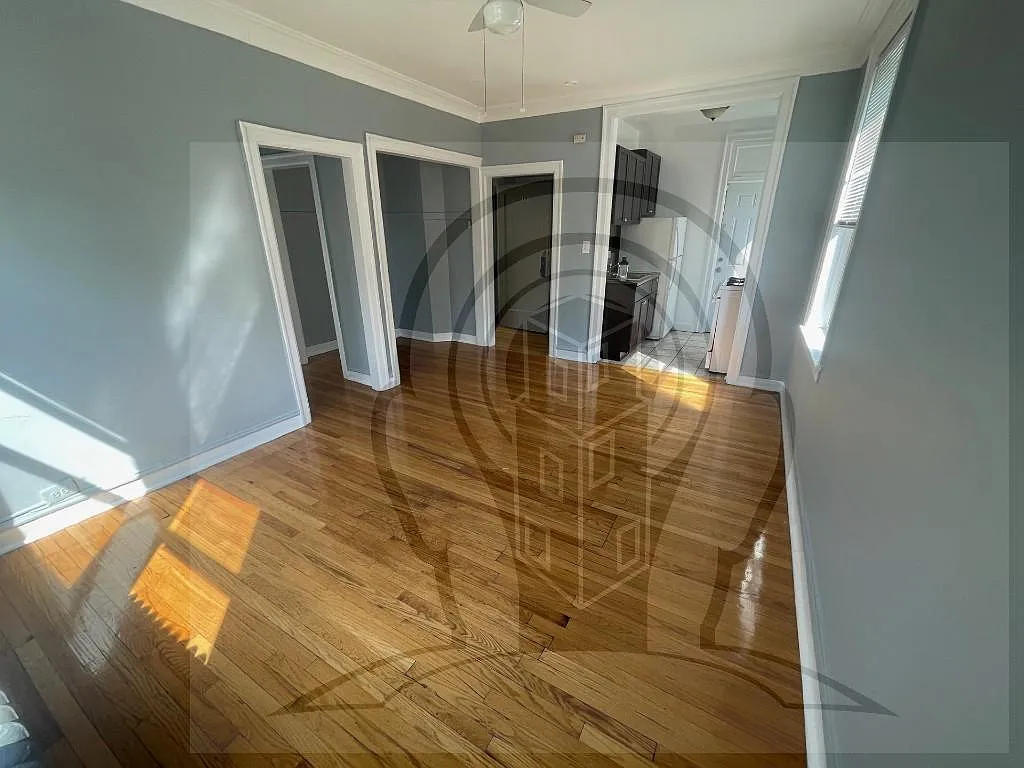 1 bed, 1.0 bath, $1,400 — Photo 1