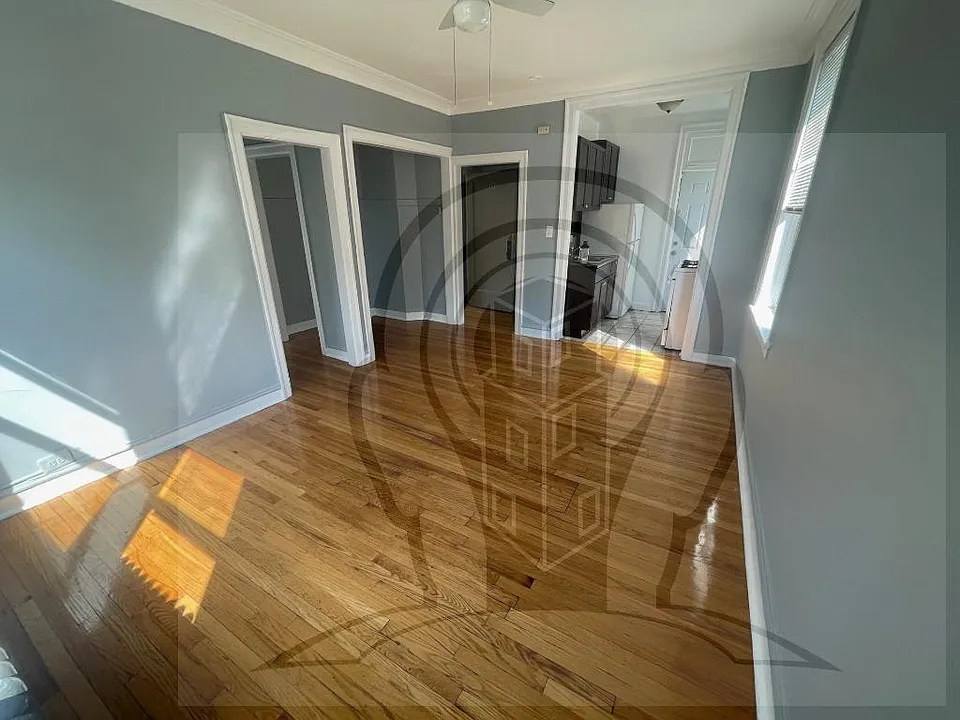 1371 W Estes Ave #3K