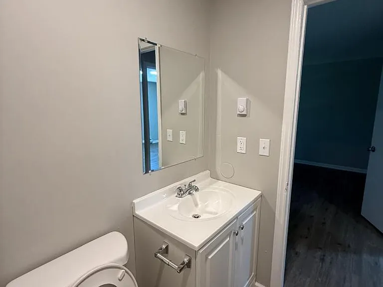 Unit Photo