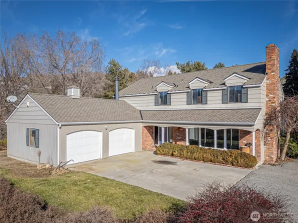 2328 Easy Street, Wenatchee, WA 98801