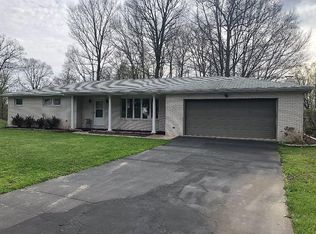 900 Gilda Dr, Windber, PA 15963