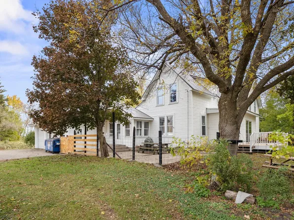 15554 130th St, Hutchinson, MN 55350