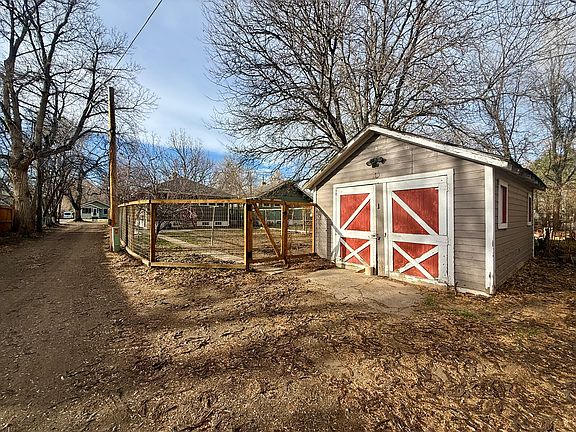 5th image of 214 N Sherwood St #B