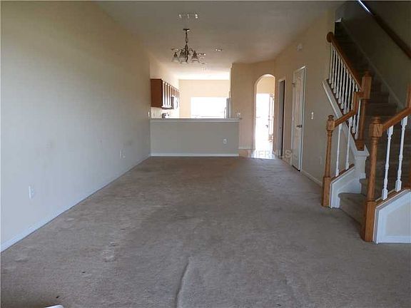 2nd image of 31209 Flannery Ct