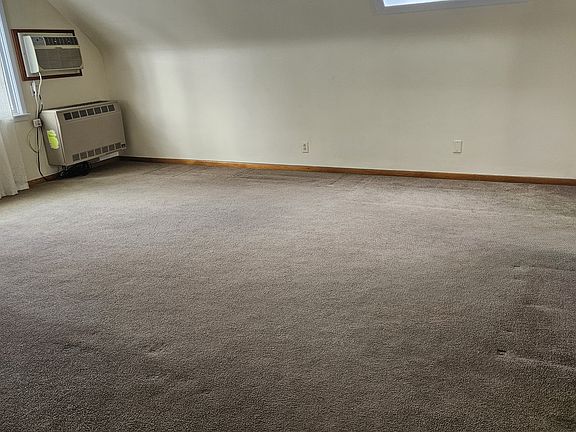 5th image of 257 Shartle Pl #2