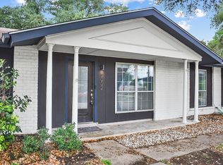 5002 Crusade Dr, San Antonio, TX 78218