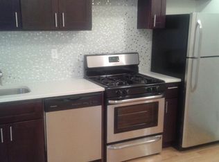 3106 42nd St APT 2, Astoria, NY 11103