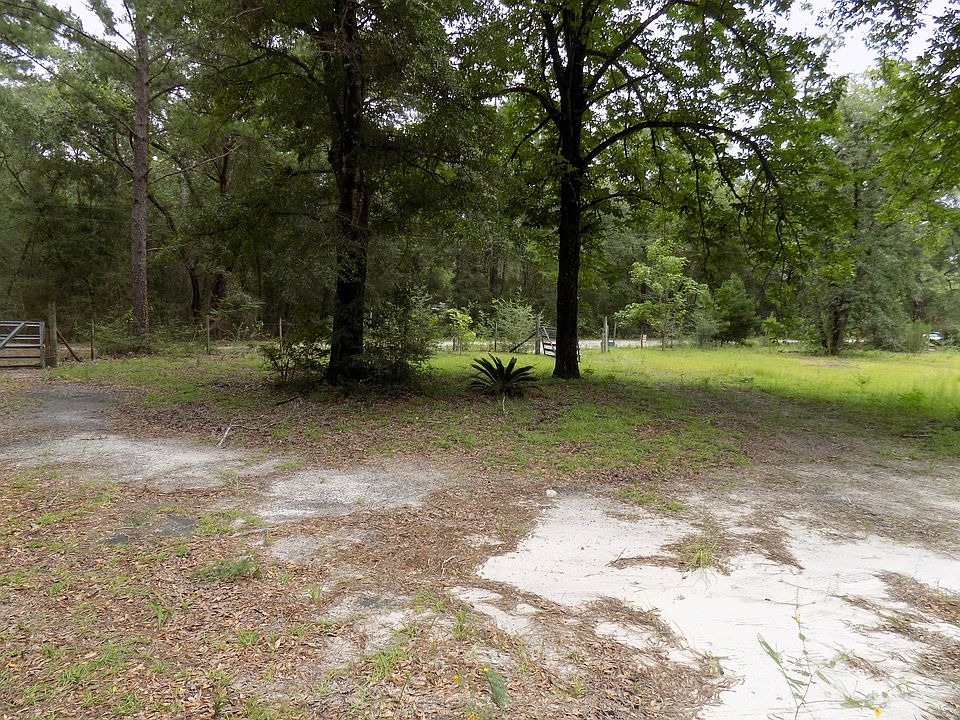 1st image of 116 Nine Gables Ln