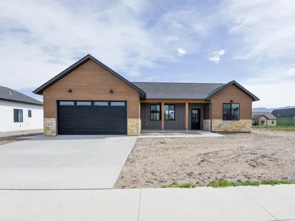 1458 Stoneridge Dr, Ranchester, WY 82839