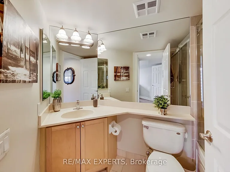 80 Harrison Garden Blvd #215 — Photo 13