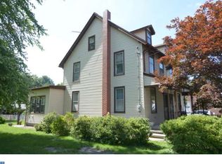 913 Neversink St, Reading, PA 19606