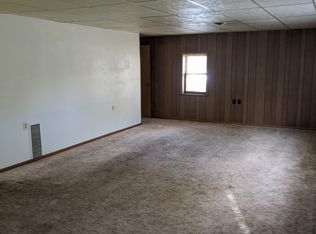 713 N 10th St, Dekalb, IL 60115