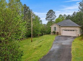 172 Miranda Rd, Warrior, AL 35180