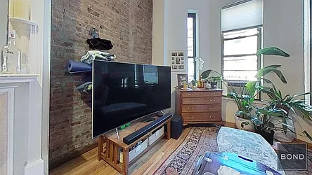 Rented by Bond New York