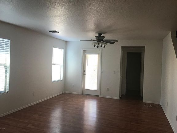 4th image of 2347 E Hazeltine Way