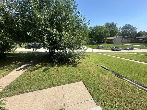 2nd image of 5134 N 105th St