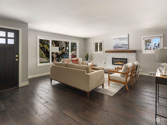 5th image of 14038 6th Avenue S