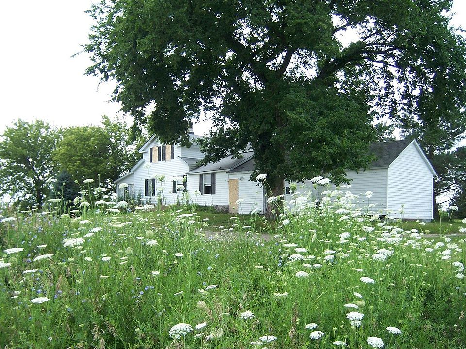 3004 Raffel Rd, Woodstock, IL 60098 Zillow