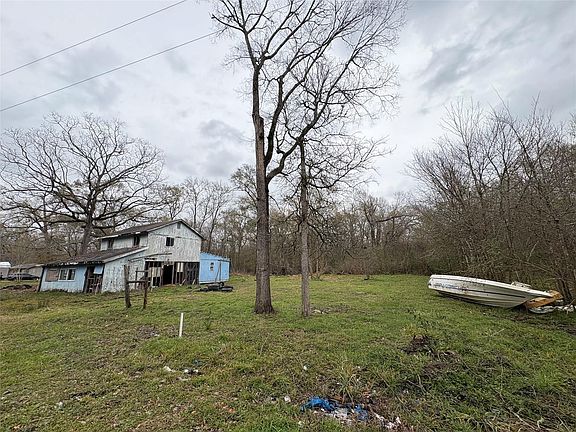 5th image of 10 Neuman St