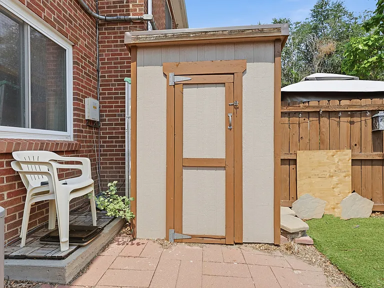 1316 Ivanhoe St #1 — Photo 28