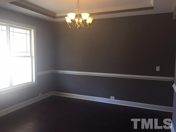 2nd image of 214 Hawkesburg Dr #44