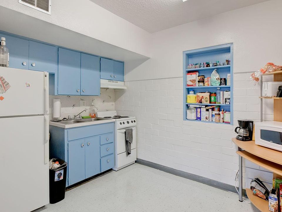 2nd image of 1100 SW 8th Ave APT 101