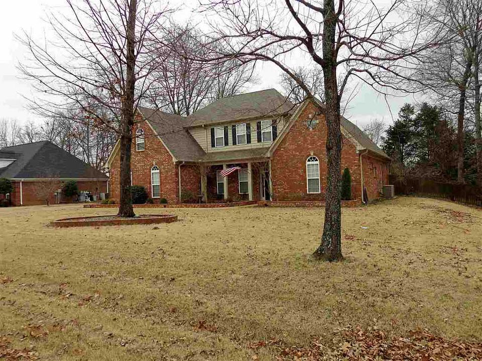 1st image of 8591 Saddlecreek Dr