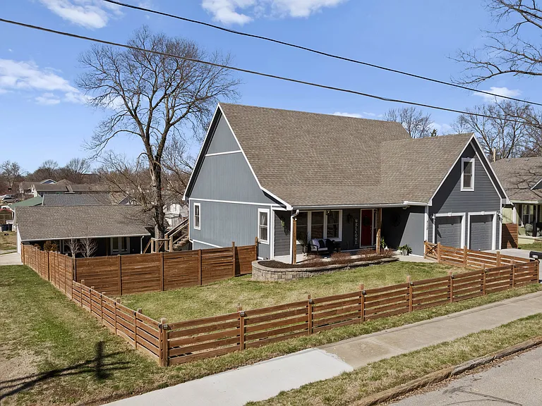 715 S 4th St — Photo 58