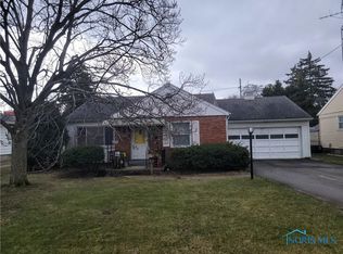 5225 Hammond Dr, Toledo, OH 43611