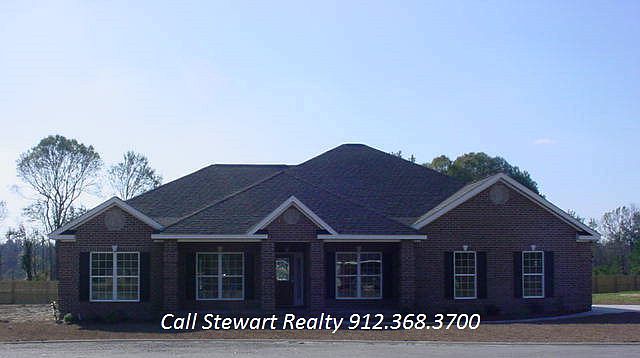 1st image of 146 Evans Ln NE