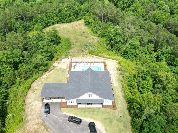 1103 Red Oak Rd, Helena, AL 35080
