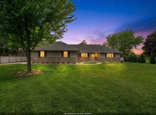 1112 Lake Park Rd, Menasha, WI 54952