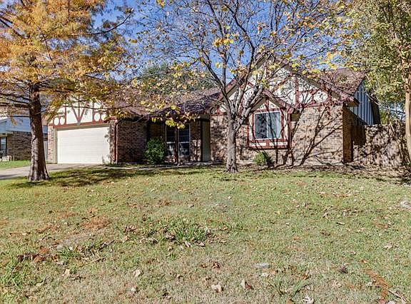 2nd image of 3933 Windflower Ln
