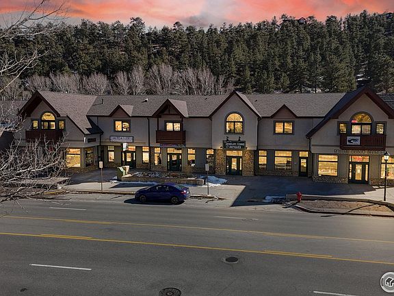 4th image of 356 E Elkhorn Ave #9