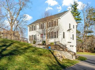 85 Barker Hill Rd, Townsend, MA 01469
