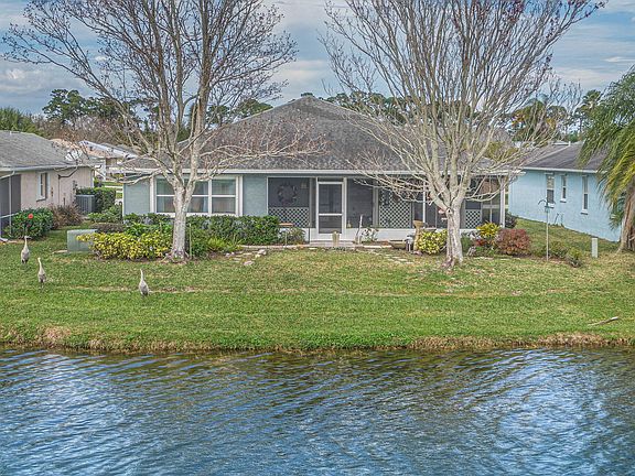 2nd image of 6686 Picante Circle