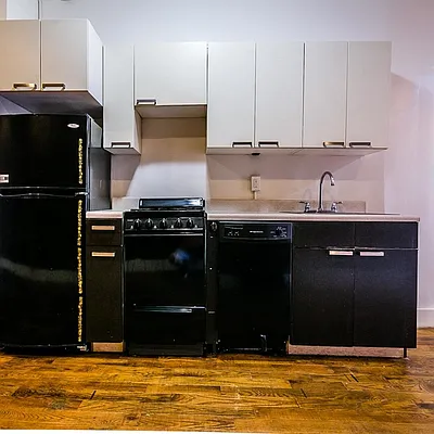 Rented by Nooklyn NYC LLC | media 23