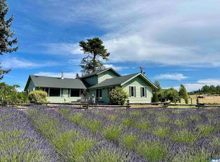 31 Brueckner Rd, Sequim, WA 98382