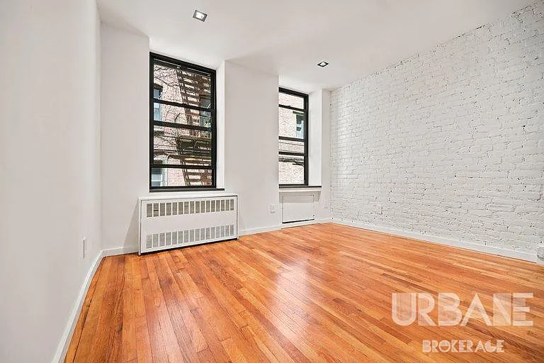 35 Grove St #1J — Photo 5
