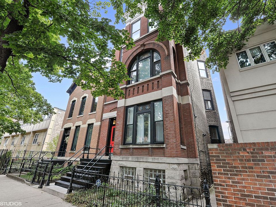 1st image of 1917 N Larrabee St APT 1