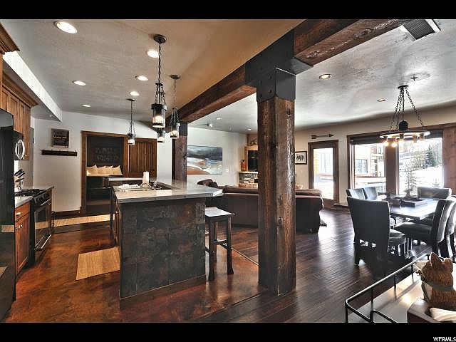 1st image of 2880 Deer Valley Dr #208