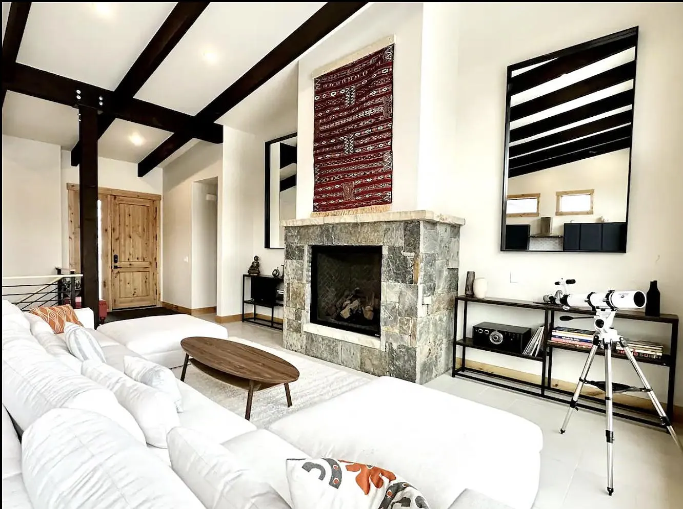 1205 Maryland Creek Rd — Photo 2