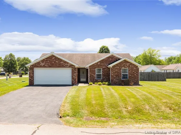 252 Muriel Drive, Scottsburg, IN 47170