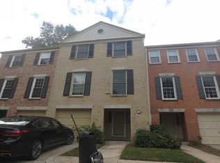 12016 Shagbark Dr, Rockville, MD 20852
